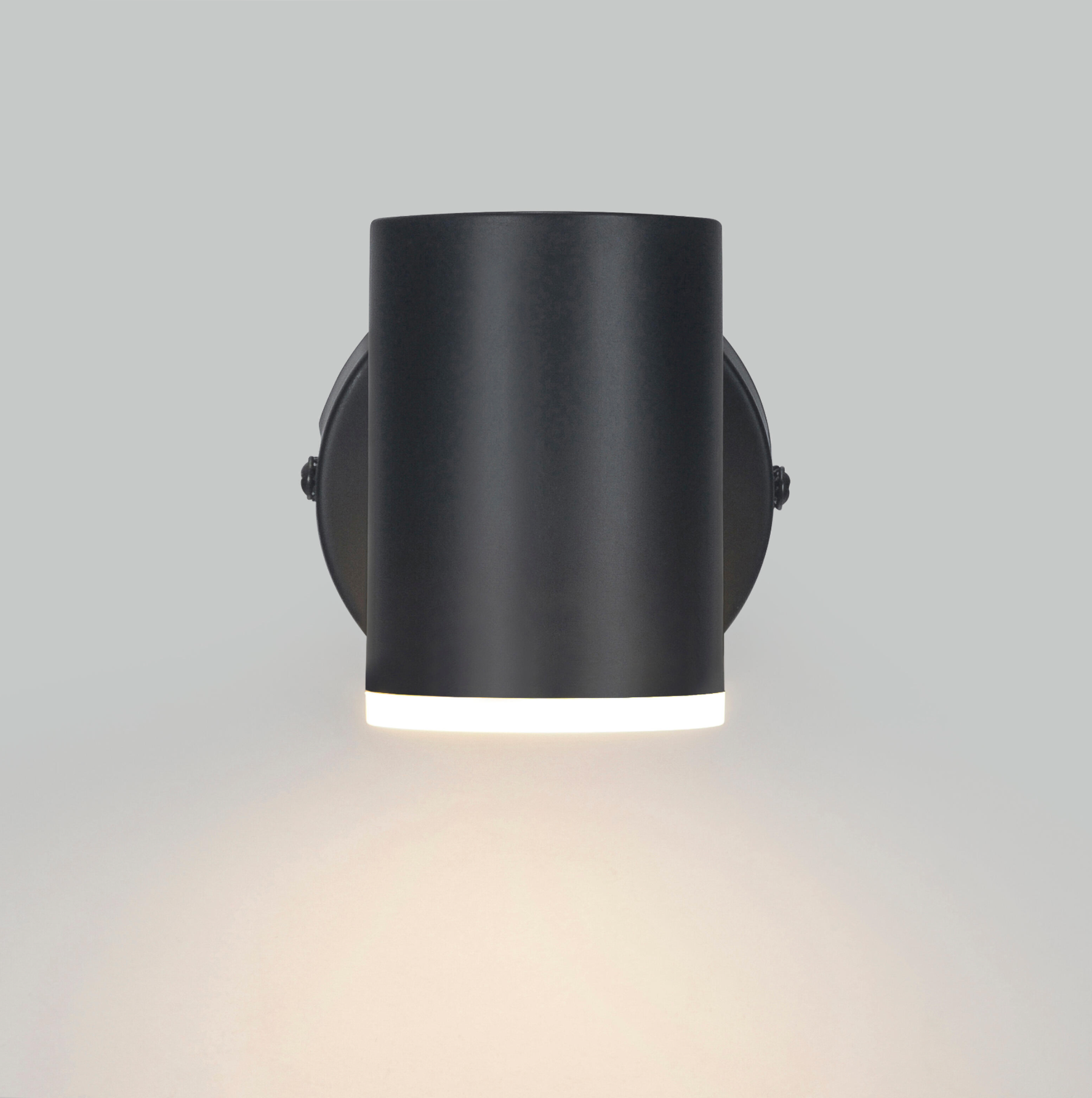 Foco LED Artic de una bombilla – 5,7 W – Blanco neutro – Negro – IP20 – Ø 8 × 8 cm