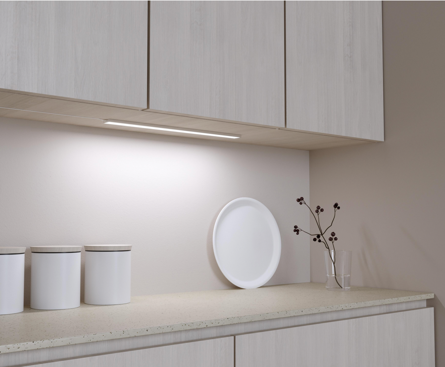 Tira LED extraplana de 60 cm, conectable en red: 5,1 W, 4000 K