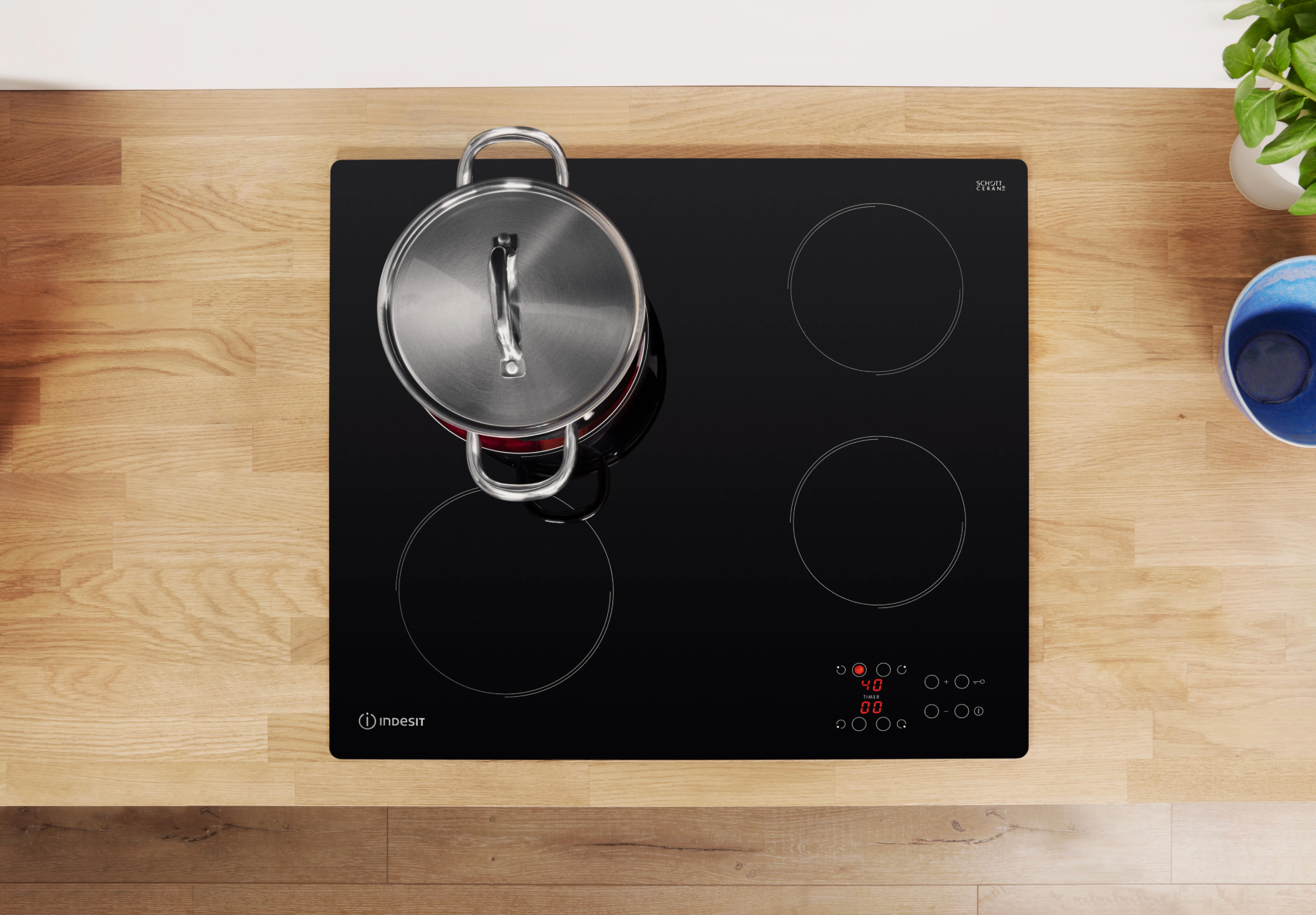 Indesit glass ceramic hob – 60 cm – 4 cooking zones – touch controls – black