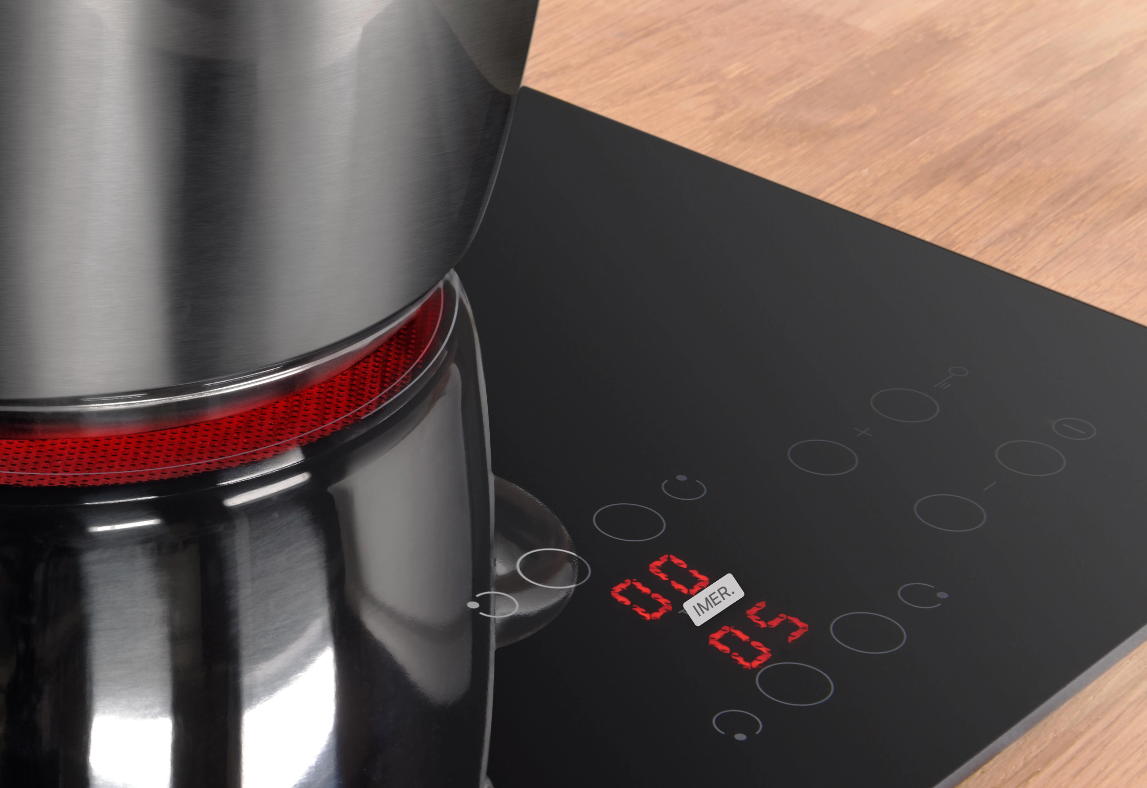 Indesit glass ceramic hob – 60 cm – 4 cooking zones – touch controls – black