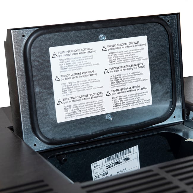 Pelletkanalofen Pegaso Saba – 15 kW – Schwarz