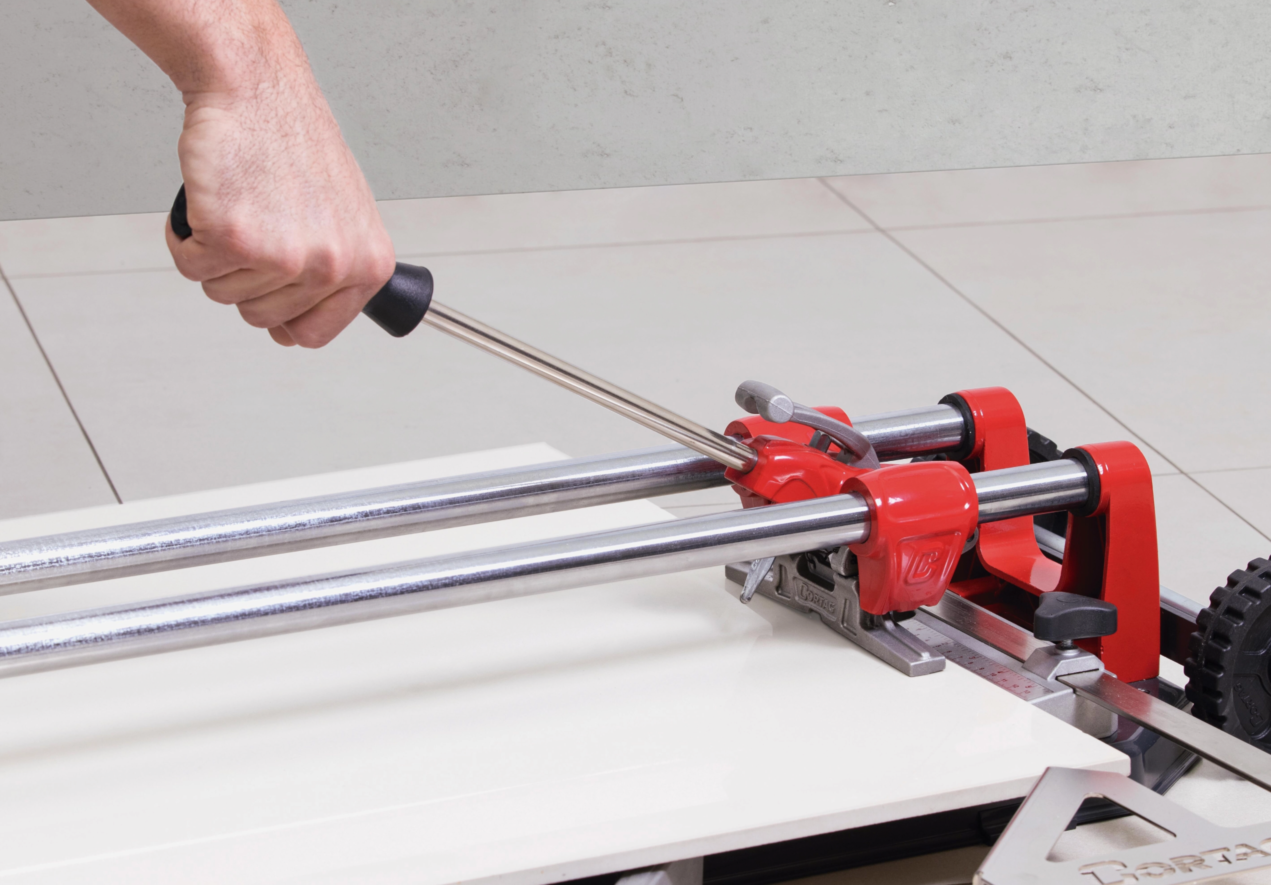 ماكينة قص البلاط اليدوية Cortag Mega125 – طول القطع 1250 مم – الطراز 25070310