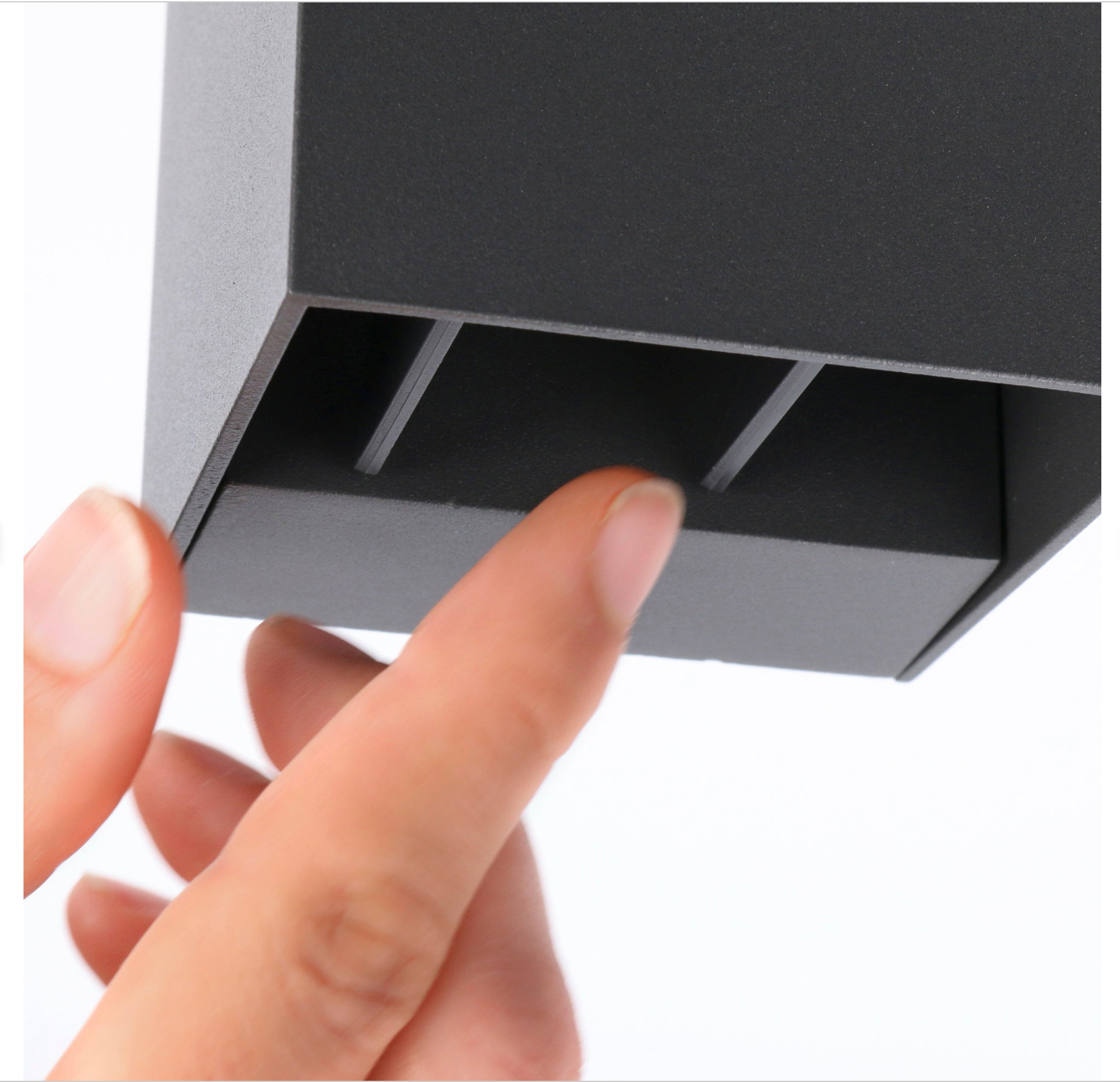 LED-Außenwandleuchte AXIS – 7,1 W – 16 × 6,5 × 4,5 cm