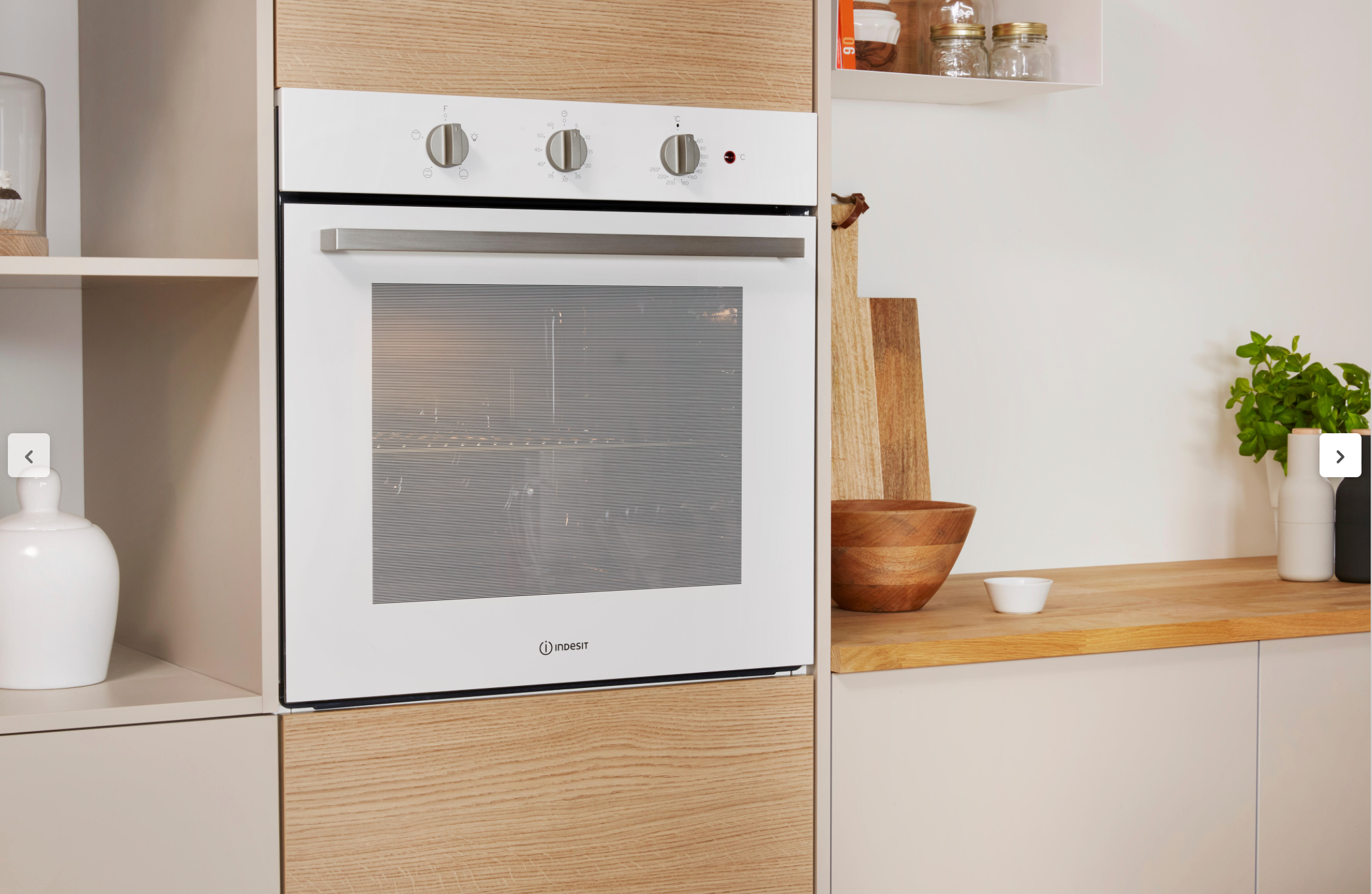 Built-in oven – 60 × 80 × 35 cm, white