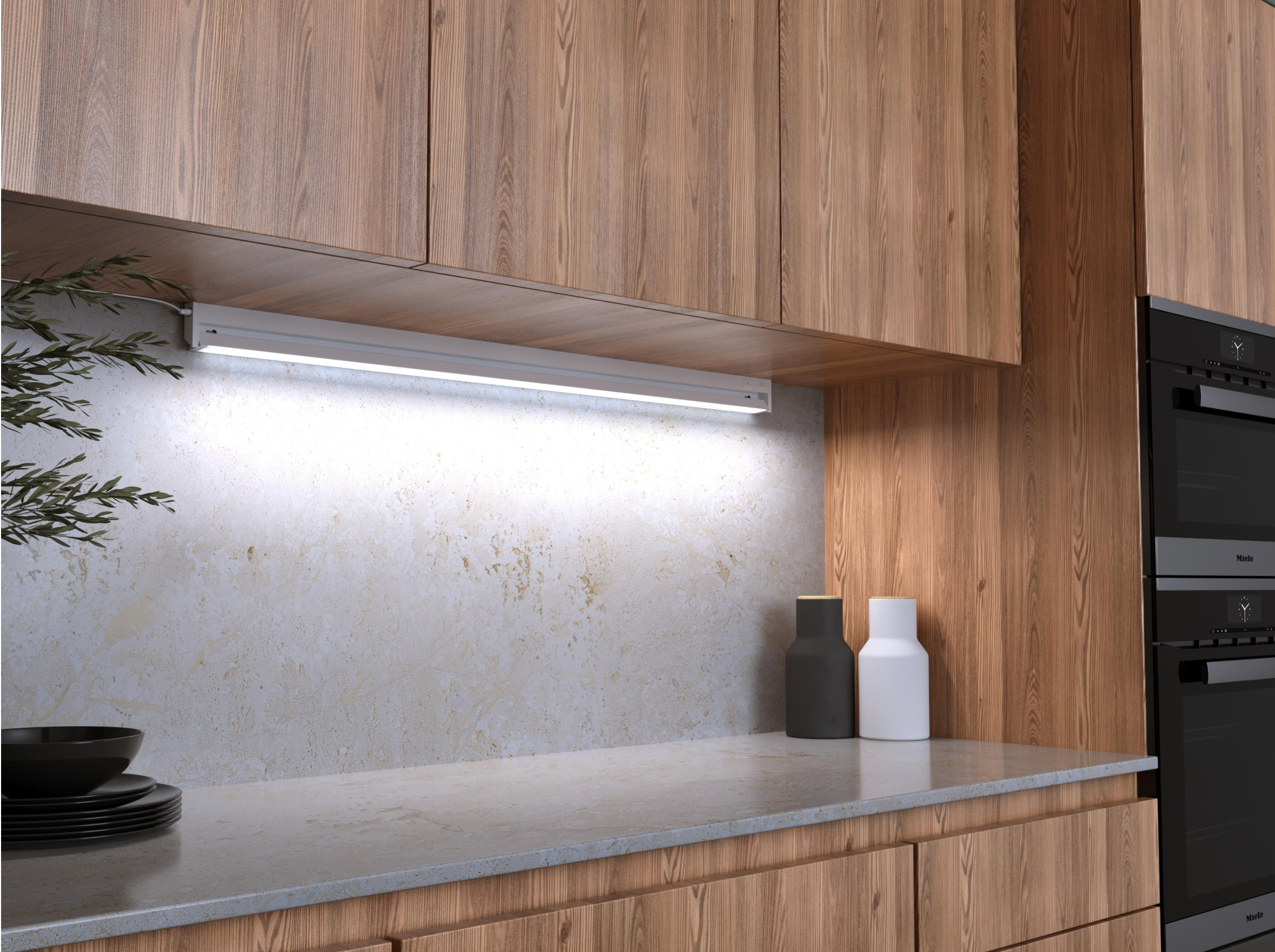 LED strip light 16 W with adjustable switch – selectable light color (CCT), 113.4 cm