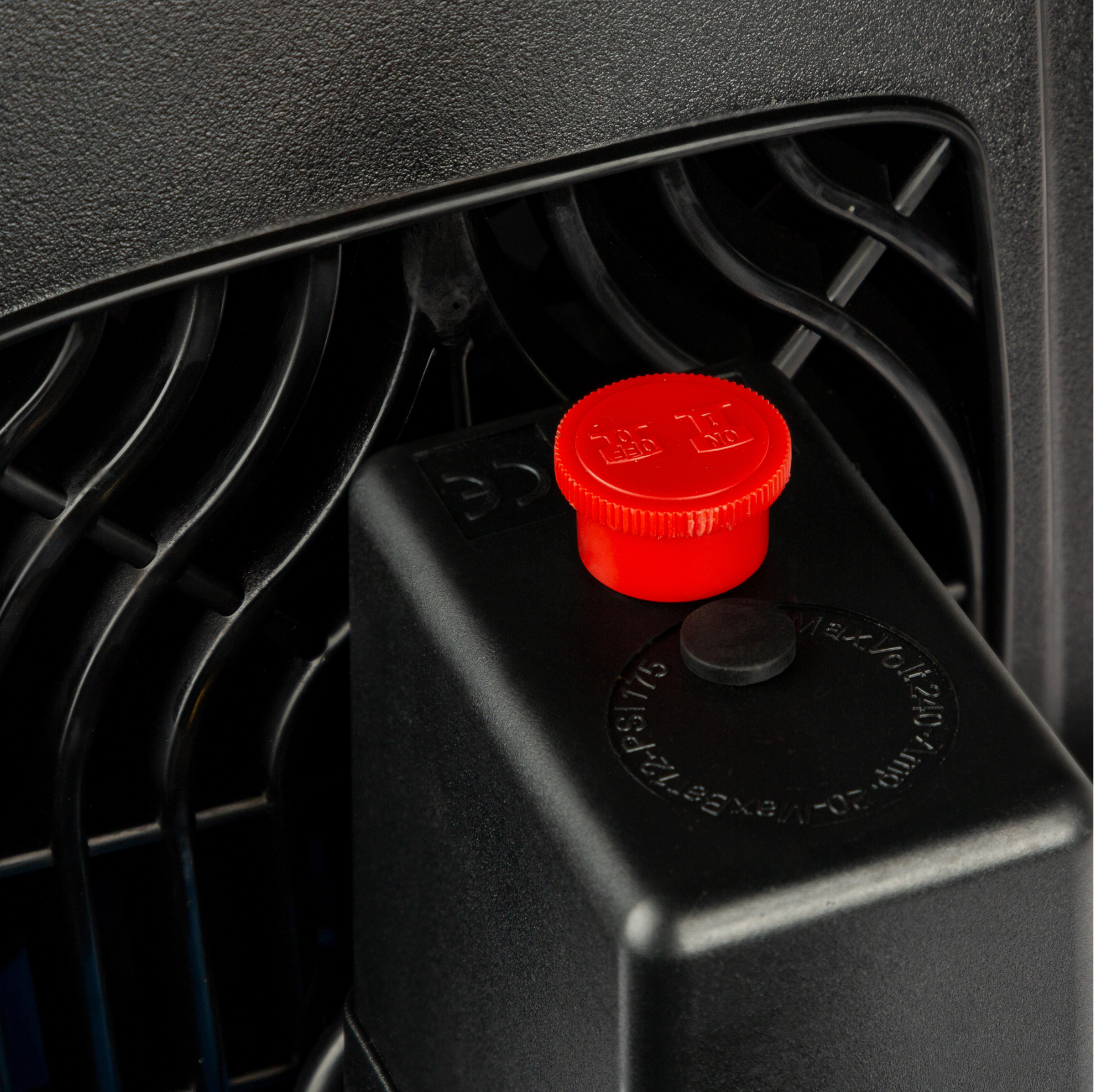 ABAC Pole Position L20 compressor – 24 L | 2 HP | Oil-lubricated